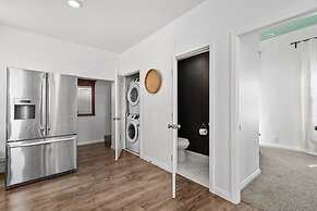 Victorian Retreat in Barrio Logan 1mi to Downtown