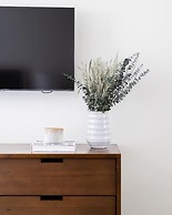 The Rosemont III - Steps From Windansea Beach