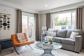 The Rosemont III - Steps From Windansea Beach