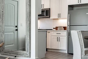 The Rosemont II - La Jolla Luxury