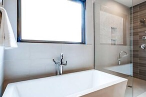 Music Fame House Gulch 4 Patios View Karaoke