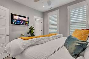 Prime Location Music House 10 Beds Free Parking