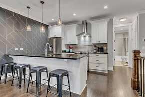 Prime Location Music House 10 Beds Free Parking