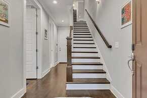 Prime Location Music House 10 Beds Free Parking