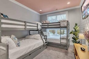 Prime Location Music House 10 Beds Free Parking