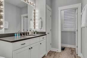 Prime Location Music House 10 Beds Free Parking