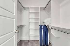 Prime Location Music House 10 Beds Free Parking