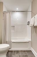 Downtown Luxury - 10 Beds Free Parking