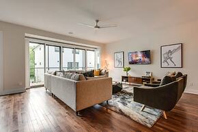 Downtown Luxury - 10 Beds Free Parking