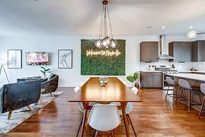 Downtown Luxury - 10 Beds Free Parking