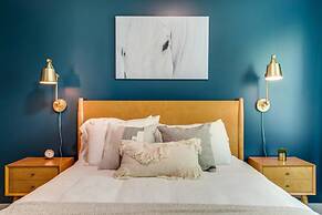 Downtown Luxury - 10 Beds Free Parking