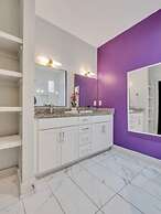 NEW Pink Howdy Oasis 13 Beds Rooftop View Parking