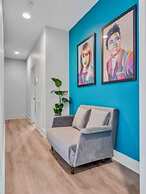 NEW Pink Howdy Oasis 13 Beds Rooftop View Parking