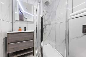 Luxury Flat in Studio