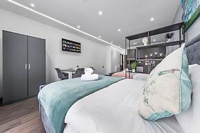 Modern Luxury Studio Near Euston Central London