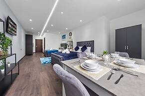 Modern Spacious Sleeps 4 Studio Golders Green