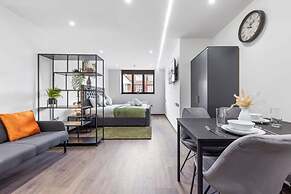 Luxury Flat in North West London
