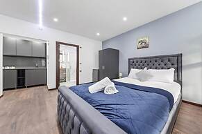 Serviced Studio Flat Near Camden Euston Station