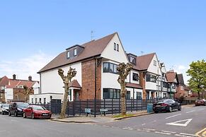 Serviced Studio Flat Near Camden Euston Station