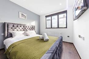 Serviced Studio Flat Near Camden Euston Station