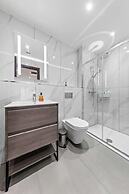 Luxury Sleeps 4 Studio Flat