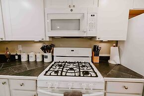 Little Landing Cottage-gorgeous View BBQ Wi-fi