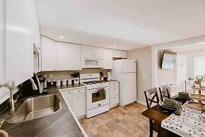 Little Landing Cottage-gorgeous View BBQ Wi-fi