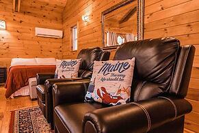 Sunset Chalet-amazing Views Private hot tub