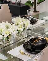 Luxury Paradise Walk to Las Olas -5 Mins to Beach