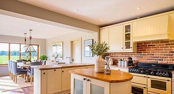 South Lodge Luxury Accommodation