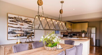 South Lodge Luxury Accommodation
