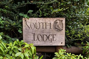 South Lodge North Lodge Luxury Accommodation