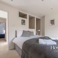 Stunning Character House In The Centre of Henley