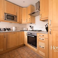 Stunning Character House In The Centre of Henley