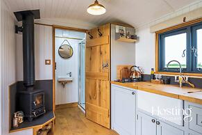 One Of A Kind Shepherds Hut With Incredible Views