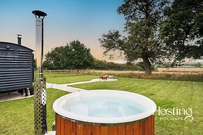 One Of A Kind Shepherds Hut With Incredible Views
