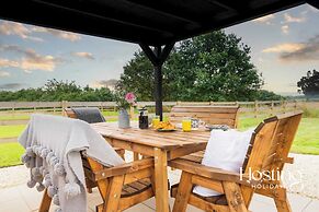 One Of A Kind Shepherds Hut With Incredible Views