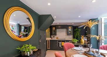 The Palm Cottage Marlow