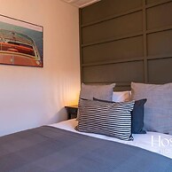 Super Central Apartment Close To River Station