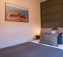 Super Central Apartment Close To River Station