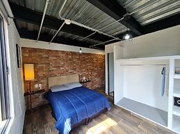 R09 Habitacion Equipada STV WIFI Parking