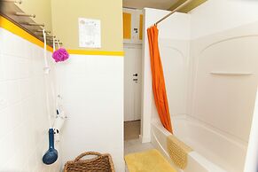 Saint Nicholas Inn Guesthouse