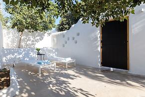 Kallos Villas & Suites