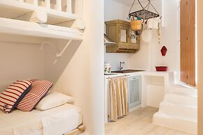 Kallos Villas & Suites