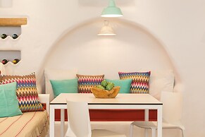 Kallos Villas & Suites