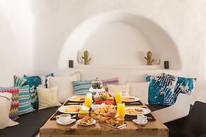 Kallos Villas & Suites