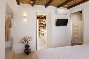 Kallos Villas & Suites