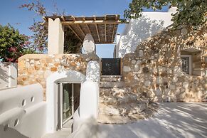 Kallos Villas & Suites