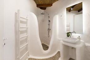 Kallos Villas & Suites