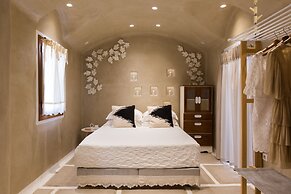 Kallos Villas & Suites